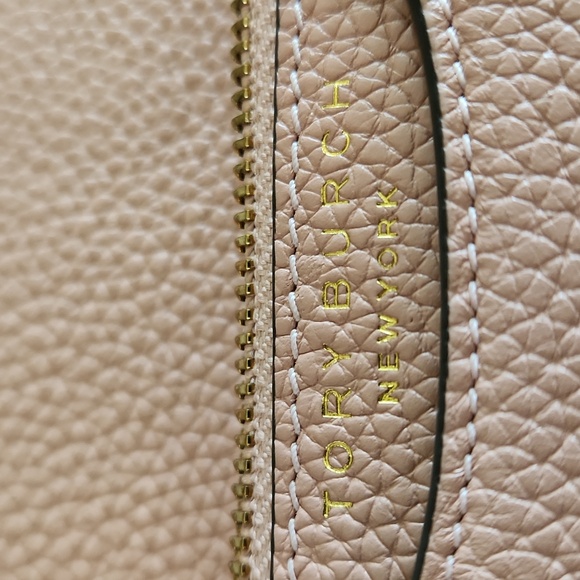 Beautiful NWOT Tory Burch Blush Pink & Gold Chain Dress Bag 🩷👗💛 - Picture 11 of 17